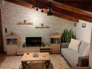 A seating area at The view attic