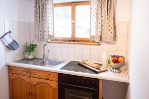 Η κουζίνα ή μικρή κουζίνα στο Schittlerhof +58 φωτογραφίες