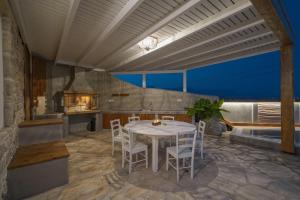 Gallery image of New Villa Komos in Pitsidia,Matala in Pitsidia