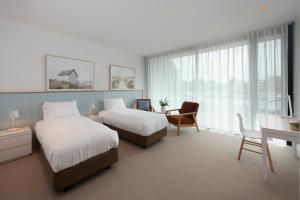 The Sands Torquay客房内的一张或多张床位