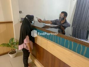 Gallery image of RedDoorz Syariah At Hotel Nuri Indah Dongkelan Yogyakarta in Bantul