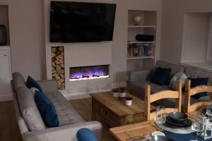 Middleton Inn - Private house with large patio and Hot tub