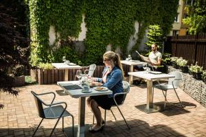 Afbeelding uit fotogalerij van Hotel U Karla in Praag