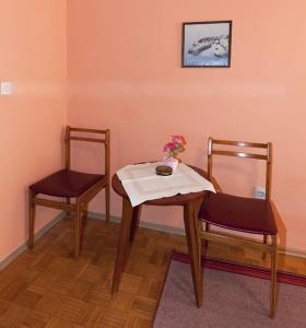 Posezení v ubytování Apartment in Tucepi with sea view, balcony, air conditioning, WiFi 3674-1