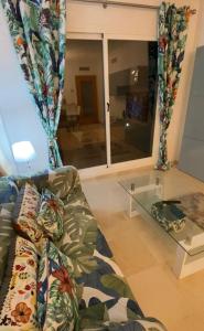 Fotografia z galérie ubytovania Mer et Golf, superbe appartement avec piscine v destinácii Casares