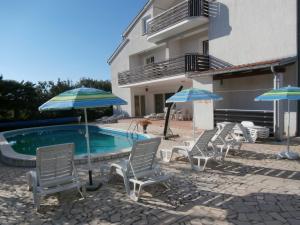 Bazen u ili blizu objekta Apartment in Porec with balcony, WiFi 819-3