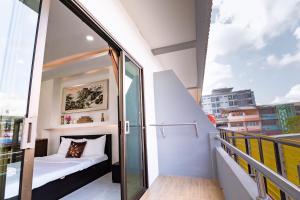 Gallery image of Mind and Punpun Apartment in Suratthani