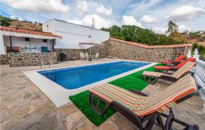 Bazén v ubytování 3 Bedroom Beautiful Home In Antequera nebo v jeho okolí