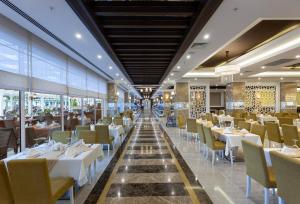 Restaurace v ubytování Karmir Resort & Spa - Ultra All Inclusive