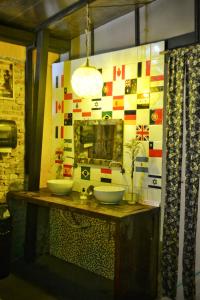 Een badkamer bij Garoa Hostel