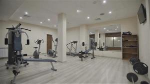 Fitness centrum a/nebo fitness zařízení v ubytování Park Hotel Panorama
