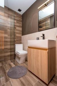 Koupelna v ubytování Gudauri Ski Resort Chic Apartment