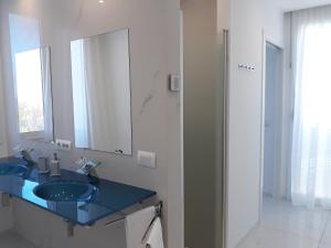 Kúpeľňa v ubytovaní Villa Luxury Paradise Suites