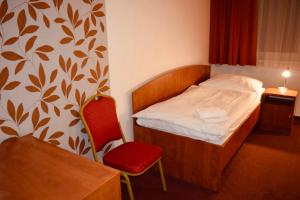 Posteľ alebo postele v izbe v ubytovaní LC - Hotel Ostrava