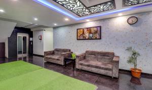 Χώρος καθιστικού στο Itsy Hotels NV, Tapovan