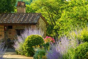 A garden outside Piccolo Borgo Gagnoni