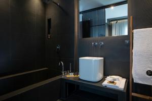 A bathroom at High-end Villa Faos Two