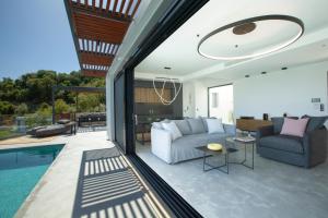 The swimming pool at or close to High-end Villa Faos Two