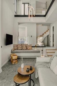 A television and/or entertainment centre at Aposperia Memorable Living