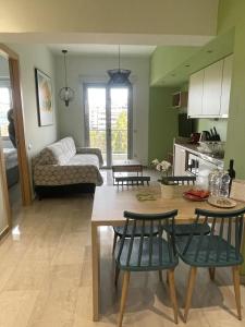 WUKELA APARTMENTS的厨房或小厨房