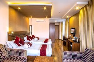 Katil atau katil-katil dalam bilik di The Address Kathmandu Hotel