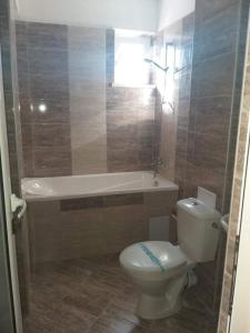 Afbeelding uit fotogalerij van Family Hotel Relax in Strelcha