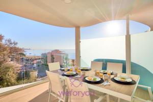 Balkon lub taras w obiekcie weforyou Sea Views Fuengirola 5 Wave