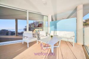 Balkon lub taras w obiekcie weforyou Sea Views Fuengirola 5 Wave