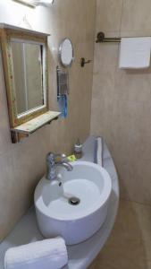 Koupelna v ubytování Hotel Papanikola