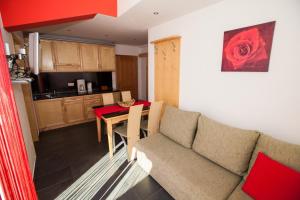 Kuchyň nebo kuchyňský kout v ubytování Apartment in Crikvenica with sea view, balcony, air conditioning, WiFi 3492-9
