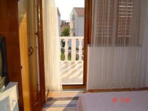 Balkon lub taras w obiekcie Apartment in Novalja with sea view, terrace, WiFi 3572-2