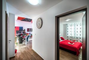 Postel nebo postele na pokoji v ubytování Apartments Sunshine Home