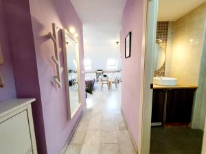 Kuchyň nebo kuchyňský kout v ubytování Captain's Penthouse Studio + 22 fotografií
