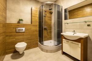 Phòng tắm tại Hotel Krynica