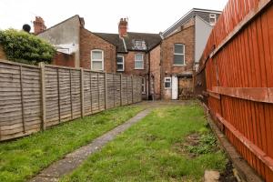 Gallery image of Modern and Spacious House Perfect for Teams in Luton