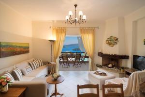 Posedenie v ubytovaní Villa Meliti - private villa with stunning seaviews, infinity pool, close to the beach