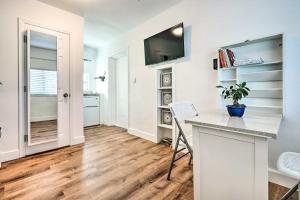 Miami Tiny House-Style Studio Walk to Bay!
