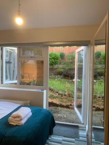 Gallery image of Cosy Room With Private Entrance & Ensuite in Reading