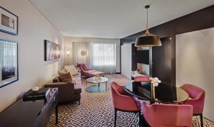 Posezení v ubytování The Star Grand Hotel and Residences Sydney