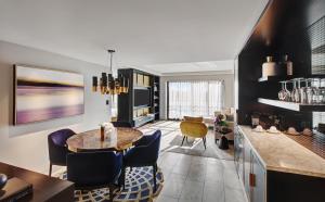 Posezení v ubytování The Star Grand Hotel and Residences Sydney
