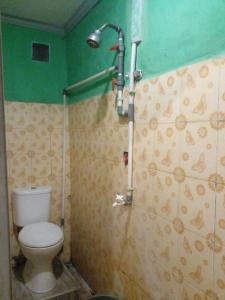 Koupelna v ubytování Hotel Alifah 1 Syariah