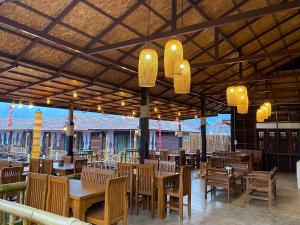 מסעדה או מקום אחר לאכול בו ב-Say Love Baan Sapan บอกฮักบ้านสะปัน