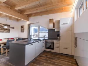 Kuchyňa alebo kuchynka v ubytovaní Dani's Ferienwohnung