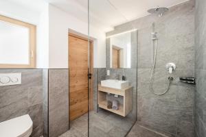 Kúpeľňa v ubytovaní Apart Garni Enzian