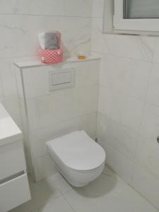 Ein Badezimmer in der Unterkunft Novi Lux