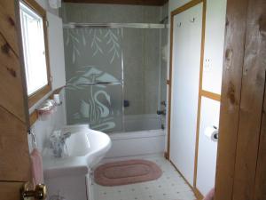Ένα μπάνιο στο Gîte Les Acres Tranquilles B&B +19 φωτογραφίες
