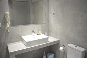 Kúpeľňa v ubytovaní kastro luxury studios and mezonette