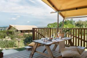 A balcony or terrace at Agriturismo L'Antica Fornace
