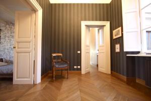 A seating area at Residenza Maggiore With Panoramic View