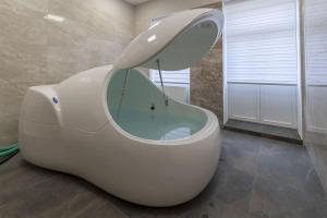 Bilik mandi di Spa Hotel ULRIKA